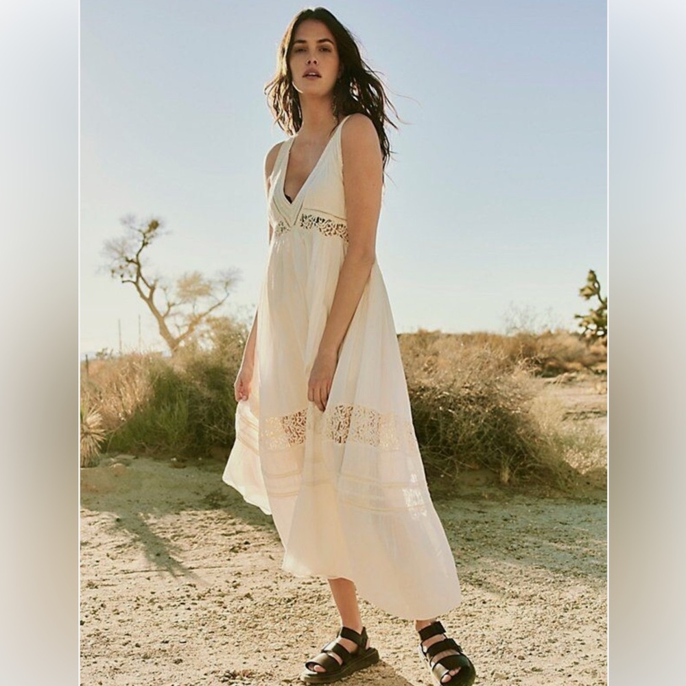 Free People Carla Lace Dress Deep-V Ivory Never Worn Size Small